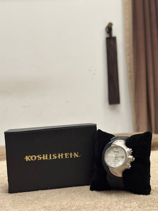 SKMEI Chronograph Watch closeup in box